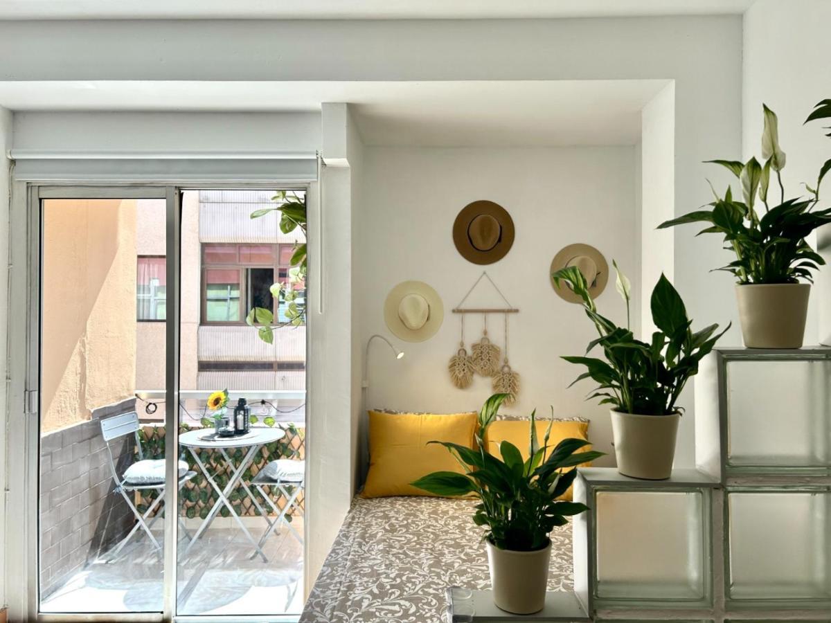 2 Min Dalla Loft Terrazza Casa Gialla Appartement *